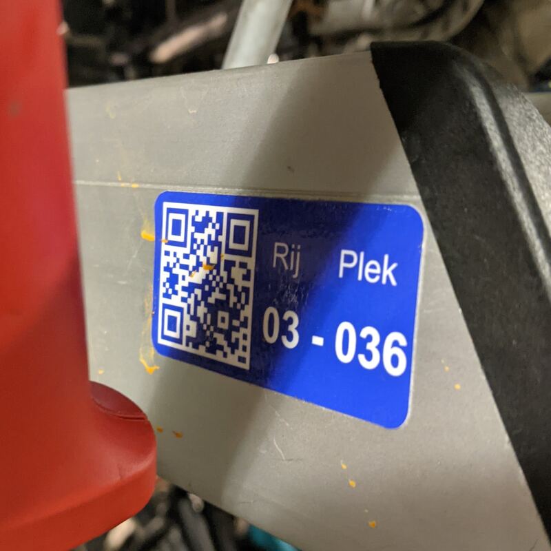Parking spot 02-012